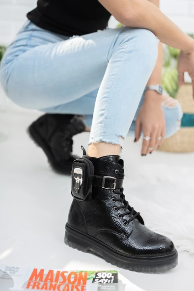 Siyah Kırışık Rugan Fermuarlı Cep Detaylı Kız Çocuk Botu ürün görseli 1