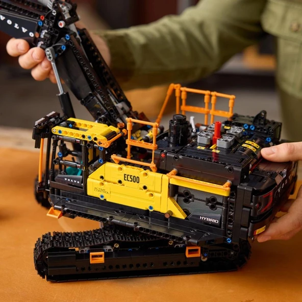 LEGO 42215  Technic Volvo EC500 Hybrid Ekskavatör - Resim 9