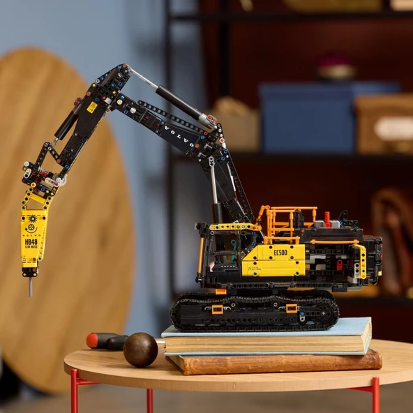 LEGO 42215  Technic Volvo EC500 Hybrid Ekskavatör - Resim 10