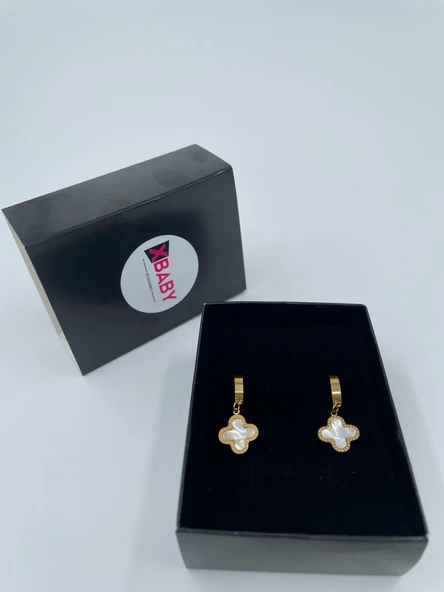 Xbaby Beyaz Dolgulu Yonca Gold Küpe ürün görseli 1