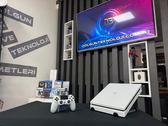 PlayStation 4 Slim Beyaz 500GB Tek Kol (İKİNCİ EL) ürün görseli 1