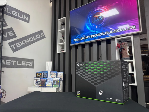 Xbox Series X 1 TB Tek Kol Siyah Kutulu  (İKİNCİ EL) ürün görseli 1