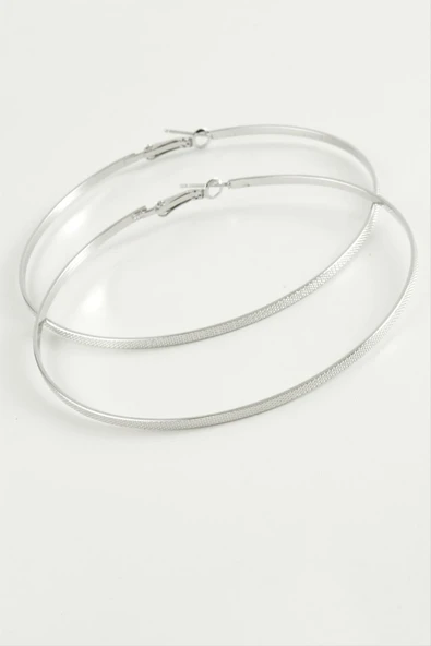 Noktalı Metal Halka Küpe 8-10 cm ürün görseli 1