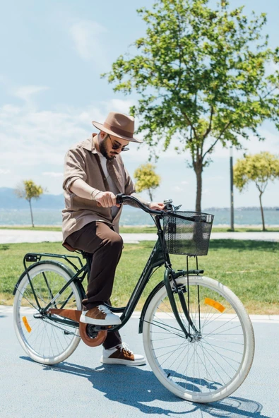 Bisan SORRENTO ŞEHİR BİSİKLETİ 44 CM V 26 JANT 3 VİTES SHIMANO NEXUS KONTRA FREN YEŞİL SİLVER ürün görseli 1