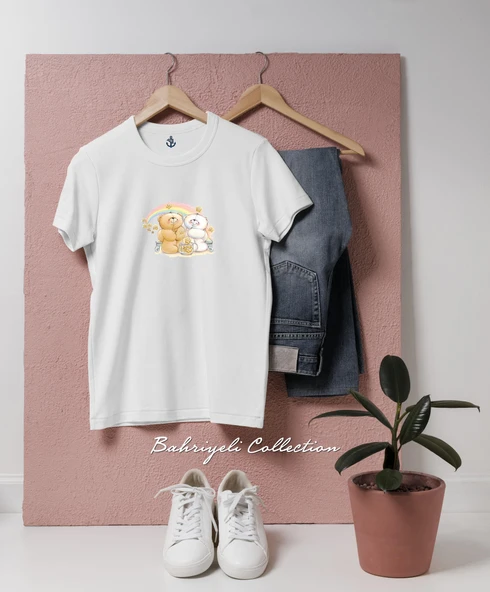 Oversize bankta oturan iki ayı Tasarımlı Unisex T-Shirt ürün görseli 1