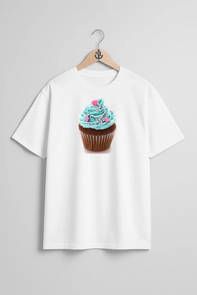 Oversize Cupcake Göğüs Tasarımlı Unisex T-Shirt ürün görseli 1