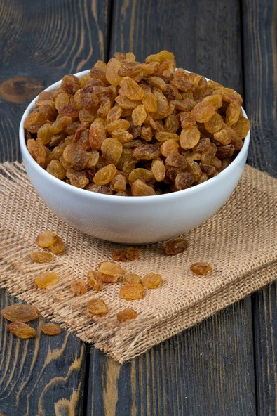 KEYFİ TAT KURUYEMİŞ Üzüm 1000 Gr ürün görseli 1
