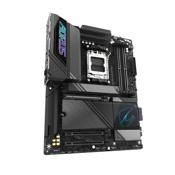 PTTAVM: GIGABYTE X870E AORUS PRO WIFI7 DDR5 HDMI-DP USBC PCIE 5.0 AM5 ATX