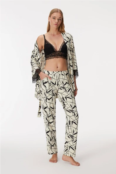 Anıl Kadın Sabalıklı Dantel Detaylı Braletli Pijama Takım ürün görseli 1