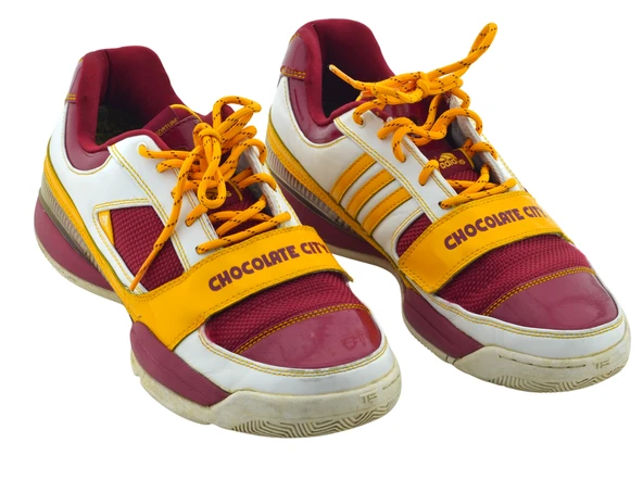 2. EL Adidas Chocolate City Gilbert Arenas İmzalı Spor Ayakkabı 44 Numara Orijinal ürün görseli 1
