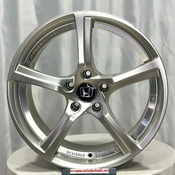 5*114,3*18*8.0 ET35 CH73.1 SZQC55 SILVER ADVANTİ ürün görseli 1