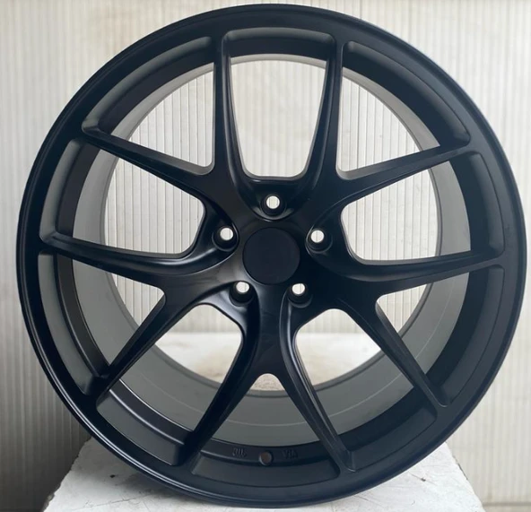 5*112*19*8.5 ET35 CH73.1 XH186 MATT BLACK ürün görseli 1
