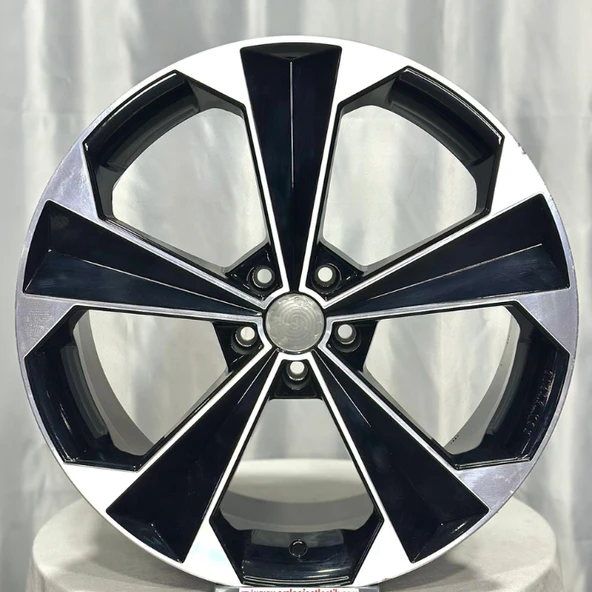 5*108*20*9.0 ET38 CH72.6 BLACK DIAMOND ürün görseli 1