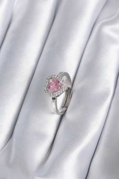 Pirinç Gümüş Renk Pembe Zirkon Taşlı Charm Model Kadın Yüzük ürün görseli 1