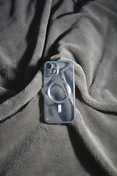 İphone 14 Uyumlu Magsafeli Kamera Koruyuculu Silikon Kılıf ürün görseli 1