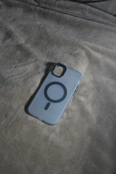 İphone 11 Uyumlu Sert Silikon Magsafeli Kılıf ürün görseli 1