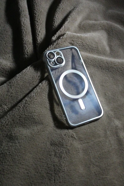 İphone 13 Uyumlu Magsafeli Kamera Koruyuculu Silikon Kılıf ürün görseli 1