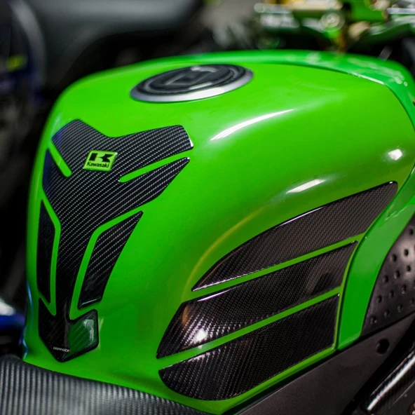 PTTAVM: Grippatch Kawasaki ZX-6R 2006 ile Uyumlu Kaydırmaz 6D