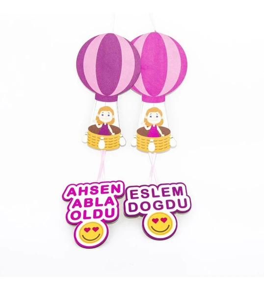Meşgalem Pembe Uçan Balonda Kardeşler Temalı Kişiye Özel Kapı Süsü ürün görseli 1