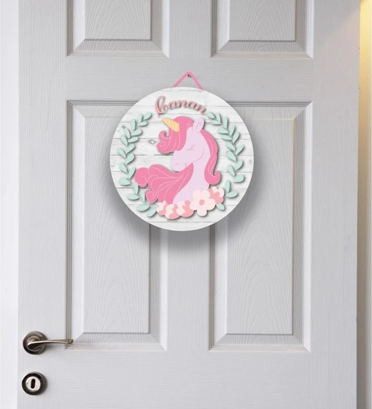Meşgalem Yapraklarla Süslenmiş Pembe Unicorn Temalı Kişiye Özel Kapı Süsü ürün görseli 1