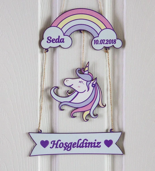 Meşgalem Unicorn ve Gökkuşağı Temalı Kişiye Özel Kapı Süsü ürün görseli 1