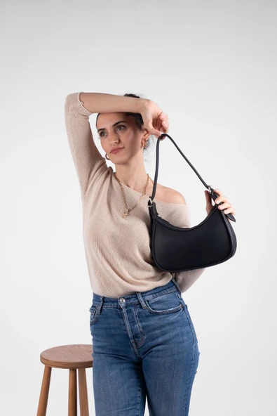 saraci leather craft Ayarlanabilir Askılı Vegan Deri Omuz Çantası Yumuşak Dokulu ürün görseli 1
