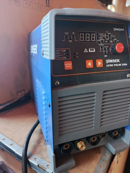 250 amper ac dc argon kaynak makinesi pulse ürün görseli 1