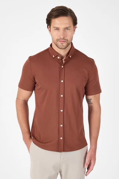 Kırmızı Kısa Kol Düğmeli Yaka Cepsiz Performans Ürün Slim Fit  Gömlek 1004250256 ürün görseli 1