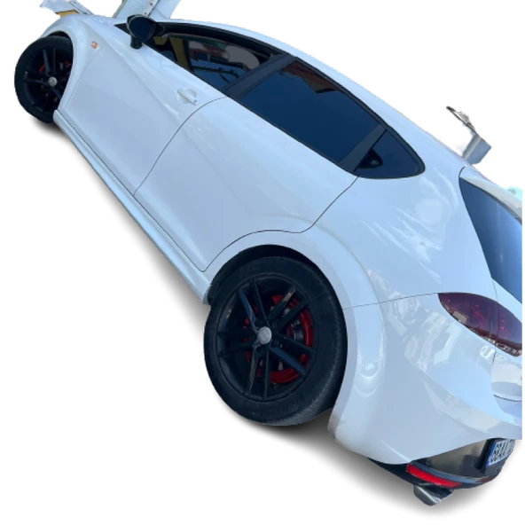 Seat Leon MK2 (2005 - 2012) R Style Yan Marşpiyel Seti (Plastik) ürün görseli 1