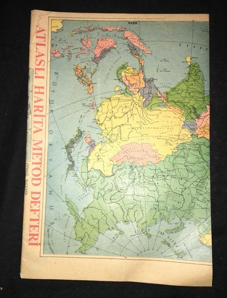 1970'li Yılların HARİTA ve METOD DEFTERİ [Avrupa Siyasi Atlaslı] (Sahafiye Kitap) ürün görseli 1