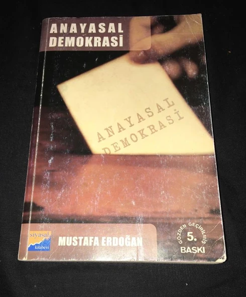 ANAYASAL DEMOKRASİ 5.Baskı (Sahafiye Kitap) ürün görseli 1