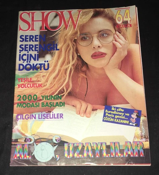 SHOW 17 Mayıs 1992 Sayı 9 SEREN SERENGİL İÇİNİ DÖKTÜ - 2000 YILININ MODASI BAŞLADI (Sahafiye Kitap) ürün görseli 1