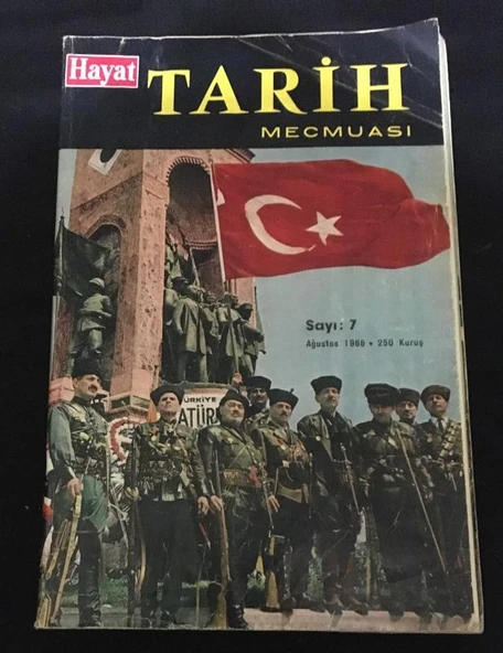 HAYAT TARİH MECMUASI Ağustos 1966 Sayı 7 BEKTAŞİLİK-V-2 FÜZELERİ (Sahafiye Kitap) ürün görseli 1