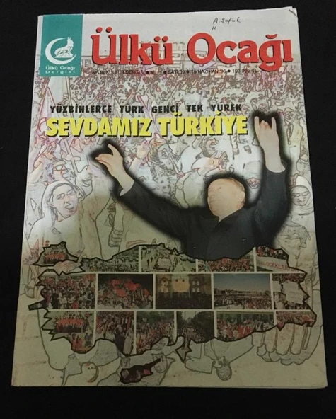 ÜLKÜ OCAĞI Dergisi Yıl 3 - 15 Haziran 1996 Sayı 30 Yüzbinlerce Türk Genci Tek Yürek SEVDAMIZ TÜRKİYE (Sahafiye Kitap) ürün görseli 1