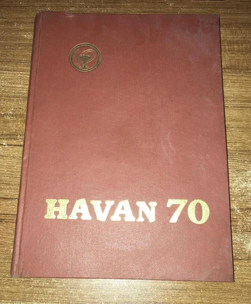 HAVAN 70 İstanbul Özel Eczacılık Yüksek Okulu 1969 / 1970 Mezunlar Albümü (Sahafiye Kitap) ürün görseli 1