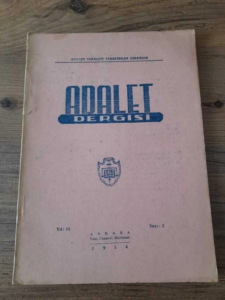 ADALET DERGİSİ Yıl:45,Sayı:2, Şubat 1954 "Kazım Dereli: Yeni Eserler ve Tahlilleri" (Sahafiye Kitap) ürün görseli 1