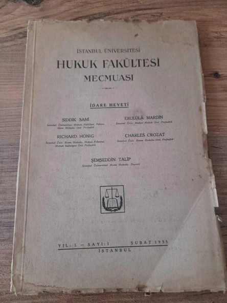 İstanbul Üniversitesi Hukuk Fakültesi Mecmuası, Yıl:1, Sayı:1, Şubat 1935 "Yeni Hakimler Kanunu-M.Reşit Belgesay" (Sahafiye Kitap) ürün görseli 1