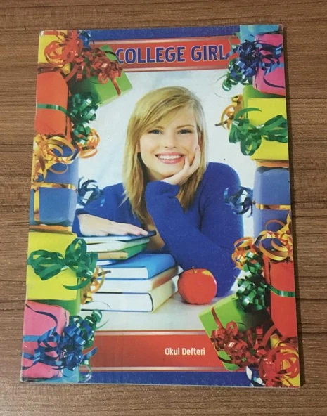 OKUL DEFTERİ - COLLEGE GIRL TEMALI, KARELİ - BÜYÜK BOY - 160 SAYFA (Sahafiye Kitap) ürün görseli 1