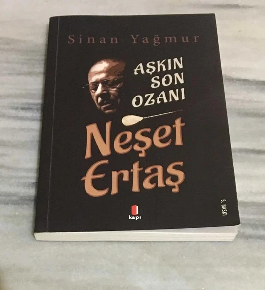 AŞKIN SON OZANI NEŞET ERTAŞ Belgesel - Hikaye 5.BASKI (Sahafiye Kitap) ürün görseli 1