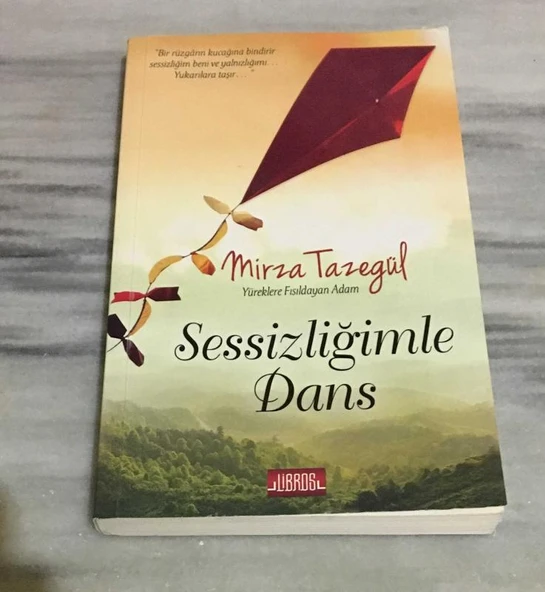 SESSİZLİĞİMLE DANS (Sahafiye Kitap) ürün görseli 1