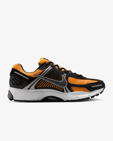 Nike Zoom Vomero 5 IF6211-700 ürün görseli 1