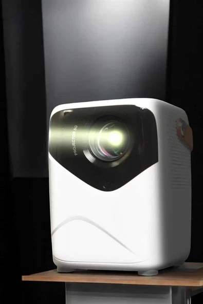 Taşınabilir Android Projeksiyon Wifi Destekli 4K Multimedia Tabanlı Ev Ve Ofis Tipi ürün görseli 1