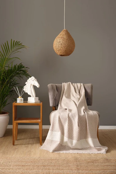 Karaca Home Wilma Throw TV Dizüstü Battaniye 130 x 170 ürün görseli 1