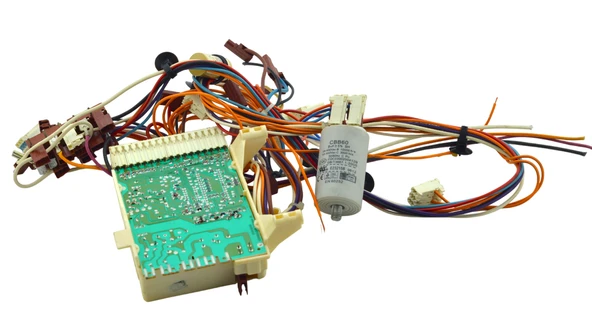 2.El Electrolux FD 20 EDC 3250 Kurutma Makinası Run Kondansatörü ürün görseli 1