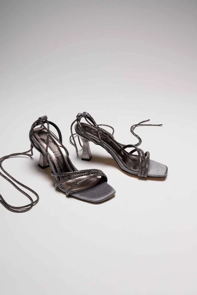 Kadın Topuklu Sandalet TR125Y04D - Resim 2