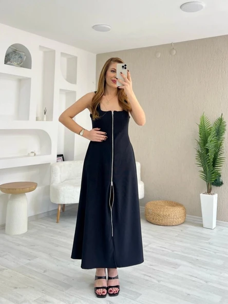 Kadın Askılı Kare Yaka önden Fermuarlı Geniş Kesim Janjan Krep Elbise ürün görseli 1