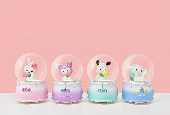 Kuromi Işıklı Kar Küresi 9 Cm ürün görseli 1