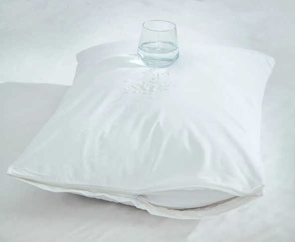 Komfort Home Fermuarlı Sıvı Geçirmez Yastık Alezi 50x70Cm (2 Adet) ürün görseli 1