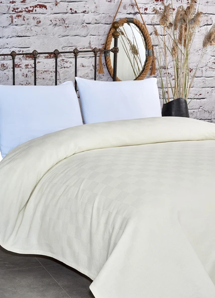 Komfort Home Çift Kişilik Dama Desen %100 Pamuk Pike / Krem ürün görseli 1