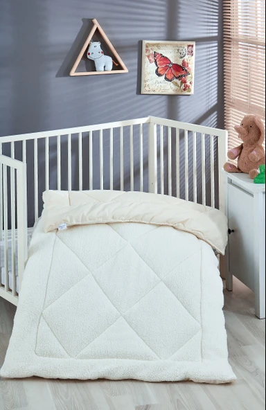 Komfort Home Kuzu Tüyü Welsoft/%100 Pamuklu Silikon Bebek Yorganı ürün görseli 1